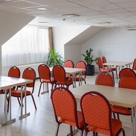 Vitalmed Hotel Sarvar Exterior photo