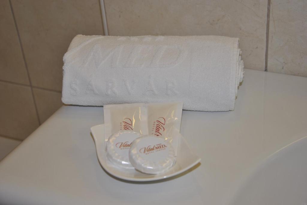 Vitalmed Hotel Sarvar Room photo